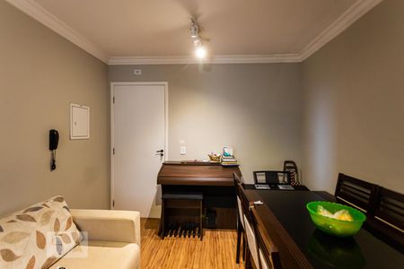 Sala de apartamento à venda com 2 quartos, 46m² em São Pedro, Osasco
