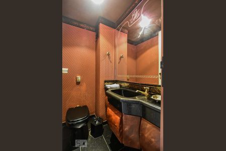 Apartamento à venda com 198m², 4 quartos e 3 vagasLavabo