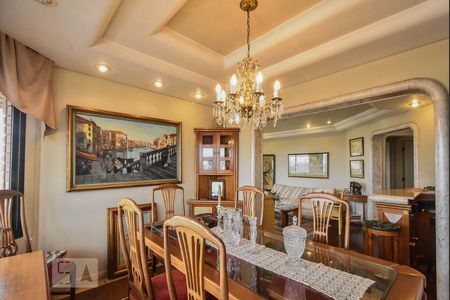 Apartamento à venda com 198m², 4 quartos e 3 vagasSala de Jantar