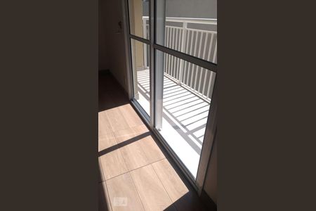 Varanda de kitnet/studio para alugar com 1 quarto, 28m² em Liberdade, São Paulo