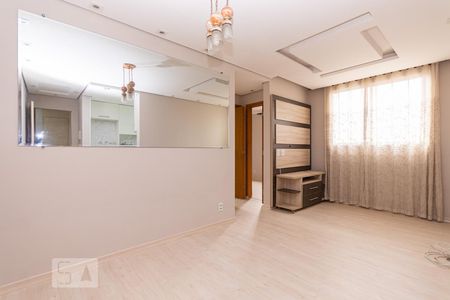 Sala de apartamento para alugar com 2 quartos, 46m² em Cangaíba, São Paulo