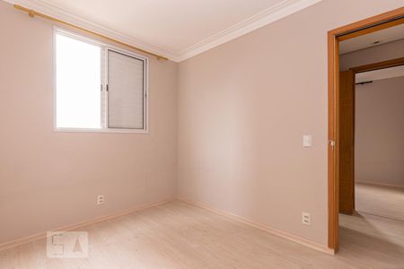 Quarto 2 de apartamento para alugar com 2 quartos, 46m² em Cangaíba, São Paulo