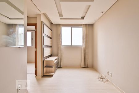 Sala de apartamento para alugar com 2 quartos, 46m² em Cangaíba, São Paulo