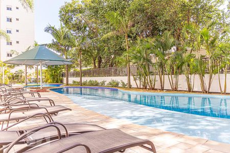 Apartamento à venda com 115m², 3 quartos e 2 vagasÁrea Comum - Piscina