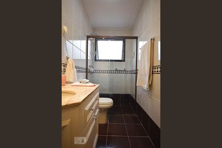 Apartamento à venda com 213m², 4 quartos e 4 vagasBanheiro Suíte 1