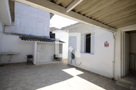 Casa para alugar com 150m², 2 quartos e 2 vagasQuintal