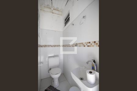 Casa para alugar com 150m², 2 quartos e 2 vagasBanheiro de Serviço 2