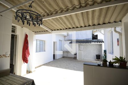 Casa para alugar com 150m², 2 quartos e 2 vagasÁrea de Serviço