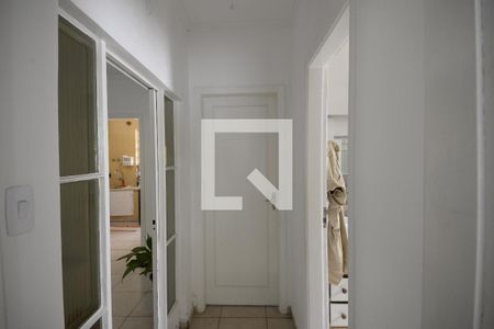 Casa para alugar com 150m², 2 quartos e 2 vagasCorredor