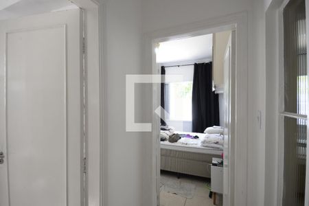 Casa para alugar com 150m², 2 quartos e 2 vagasCorredor