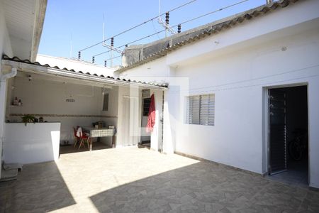 Casa para alugar com 150m², 2 quartos e 2 vagasQuintal