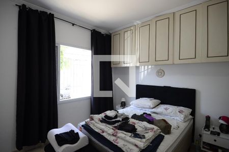 Quarto 1 de casa para alugar com 2 quartos, 150m² em Vila Monumento, São Paulo