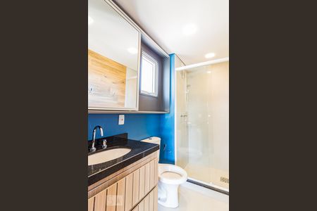 Banheiro de apartamento para alugar com 1 quarto, 40m² em Partenon, Porto Alegre