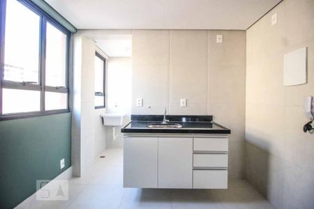 Sala e cozinha de apartamento para alugar com 1 quarto, 40m² em São Pedro, Belo Horizonte