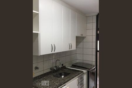 Apartamento à venda com 91m², 3 quartos e 2 vagasCozinha