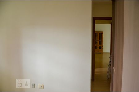 Apartamento à venda com 67m², 2 quartos e 1 vagaQuarto 2