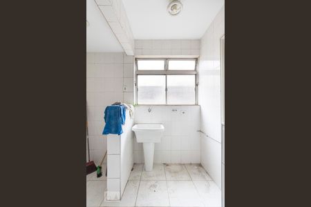 Apartamento para alugar com 65m², 2 quartos e 1 vagaÁrea de Serviço