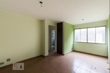 Sala de apartamento para alugar com 2 quartos, 65m² em Jardim Brasil (zona Sul), São Paulo