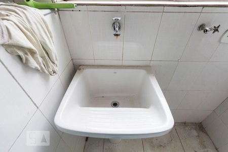 Apartamento para alugar com 65m², 2 quartos e 1 vagaÁrea de Serviço