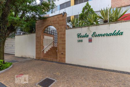 Apartamento para alugar com 80m², 2 quartos e 1 vagaFachada