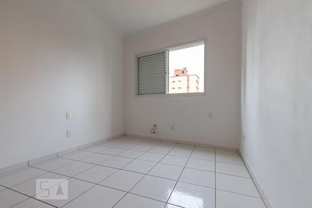 Quarto 1 de apartamento para alugar com 2 quartos, 80m² em Vila Itapura, Campinas