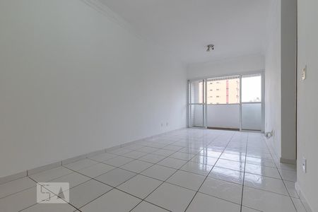 Sala de apartamento à venda com 2 quartos, 80m² em Vila Itapura, Campinas