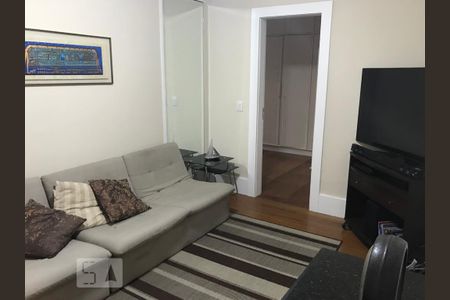 Apartamento à venda com 240m², 4 quartos e 3 vagas Apartamento à venda com 240m², 4 quartos e 3 vagasSala