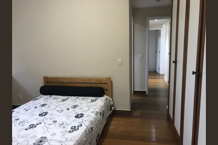 Apartamento à venda com 240m², 4 quartos e 3 vagas Apartamento à venda com 240m², 4 quartos e 3 vagasDormitório
