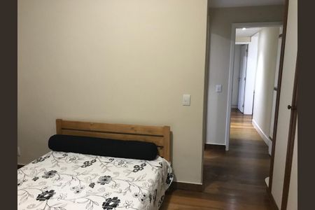 Apartamento à venda com 240m², 4 quartos e 3 vagas Apartamento à venda com 240m², 4 quartos e 3 vagasDormitório