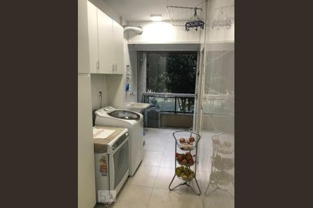 Cozinha de apartamento à venda com 4 quartos, 240m² em Barra da Tijuca, Rio de Janeiro