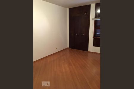 Apartamento à venda com 110m², 3 quartos e 1 vagaQuarto 2