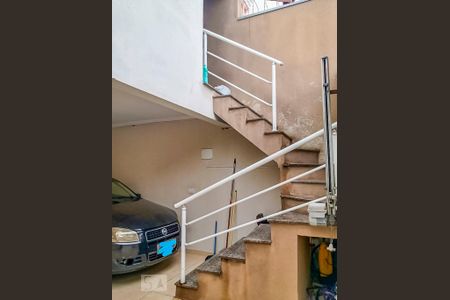 Casa para alugar com 94m², 2 quartos e 2 vagas Casa para alugar com 94m², 2 quartos e 2 vagasAcesso da Garagem