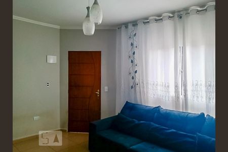 Sala de Estar de casa para alugar com 2 quartos, 94m² em Jardim Ana Maria, Santo André