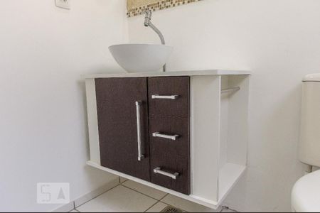 Apartamento à venda com 92m², 2 quartos e 1 vagaArmário Banheiro - Andar Superior