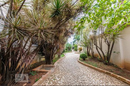 Apartamento à venda com 92m², 2 quartos e 1 vagaÁrea Comum - Acesso ao Prédio