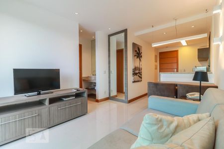 Sala/Cozinha de apartamento para alugar com 1 quarto, 35m² em Jacarepaguá, Rio de Janeiro