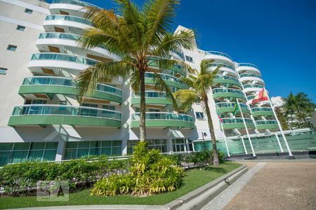 Fachada de apartamento para alugar com 1 quarto, 70m² em Barra da Tijuca, Rio de Janeiro