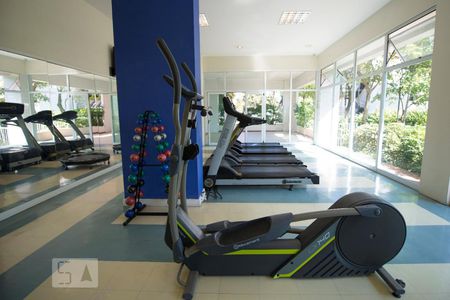 Academia de apartamento para alugar com 1 quarto, 70m² em Barra da Tijuca, Rio de Janeiro