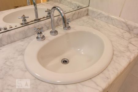 Casa para alugar com 150m², 2 quartos e 2 vagasQuarto 01 Suíte Pia