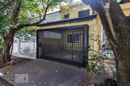 Fachada de casa para alugar com 2 quartos, 150m² em Alto da Lapa, São Paulo
