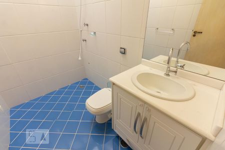 Casa para alugar com 150m², 2 quartos e 2 vagasBanheiro 03