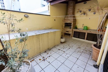 Quintal de casa para alugar com 2 quartos, 150m² em Alto da Lapa, São Paulo