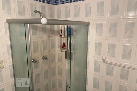 Apartamento para alugar com 189m², 3 quartos e sem vaga Apartamento para alugar com 189m², 3 quartos e sem vagaBanheiro 1