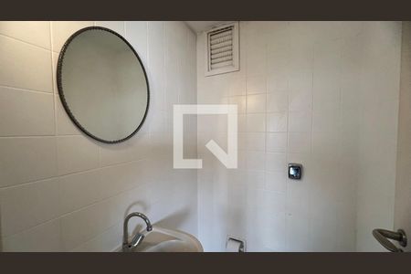 Apartamento à venda com 126m², 3 quartos e 2 vagas Apartamento à venda com 126m², 3 quartos e 2 vagasLavabo