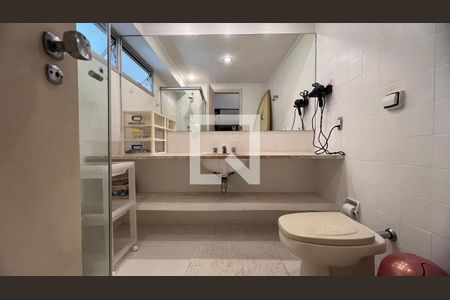 Apartamento à venda com 126m², 3 quartos e 2 vagas Apartamento à venda com 126m², 3 quartos e 2 vagasBanheiro