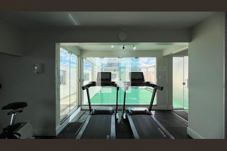 Apartamento à venda com 126m², 3 quartos e 2 vagas Apartamento à venda com 126m², 3 quartos e 2 vagasAcademia