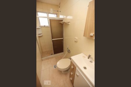 Apartamento para alugar com 70m², 2 quartos e 2 vagasBanheiro