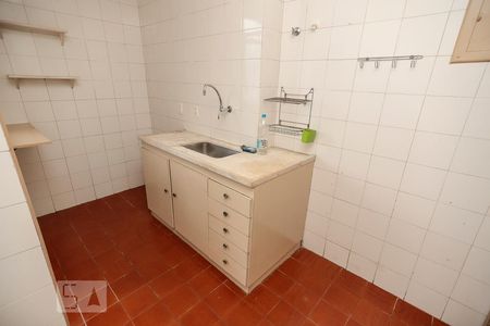 Apartamento para alugar com 70m², 2 quartos e 2 vagasCozinha
