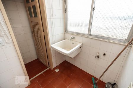 Apartamento para alugar com 70m², 2 quartos e 2 vagasÁrea de Serviço