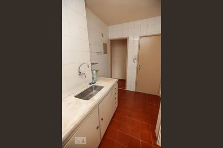 Apartamento para alugar com 70m², 2 quartos e 2 vagasCozinha